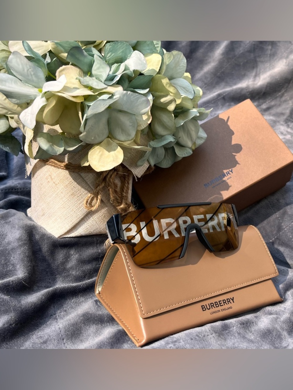 NIB Burberry BE4291 Black Shield Sunglasses - Authentic